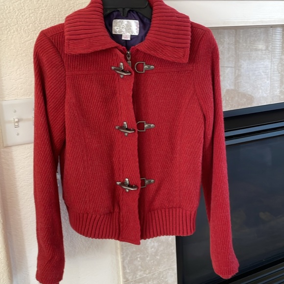 Beautiful red jacket!S Interchangeable closure (zipper or metal beautiful snaps) - Picture 2 of 14